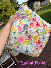 Load image into Gallery viewer, Ready to Ship Adult Sized Muslin Blanket Prints